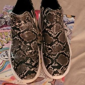 Leather snake skin look sneaker; 1